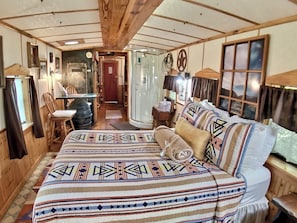 1 bedroom, iron/ironing board, bed sheets