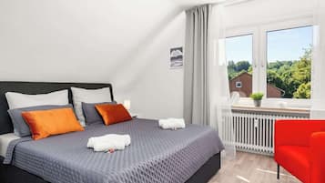 2 camere, una scrivania, Wi-Fi gratuito, lenzuola