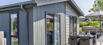 Poppy, 5 Roadford Lakes Lodges  -  a lodge that sleeps 4 guests  in 2 bedrooms