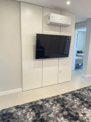 Apto Pérola de Penha Próximo ao Beto Carrero - SC | Television