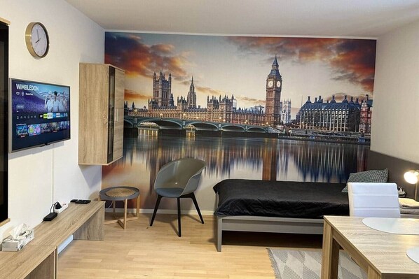 1 bedroom, free WiFi, bed sheets