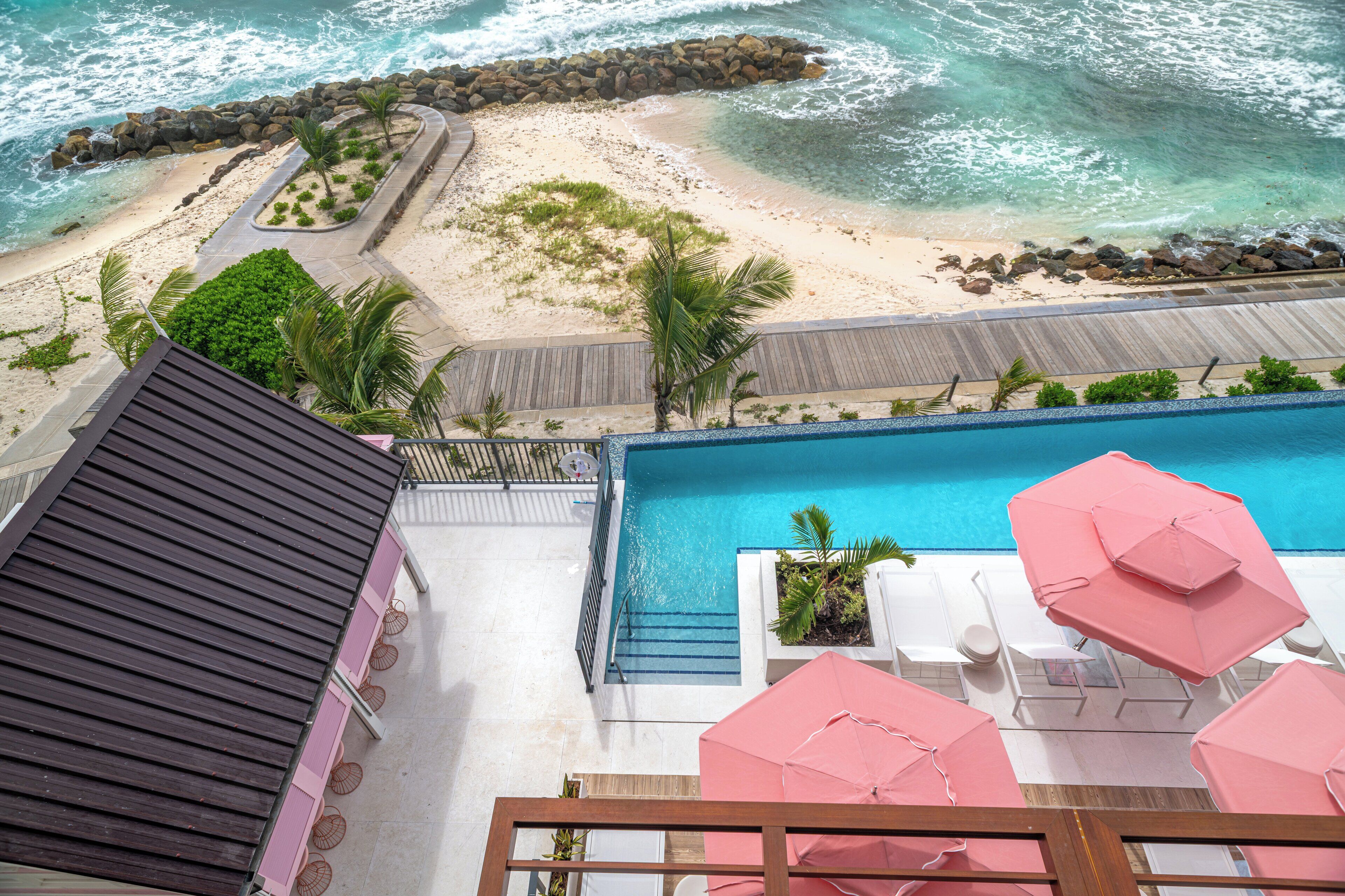 Coffres-forts dans les chambres, bureau, rideaux occultants