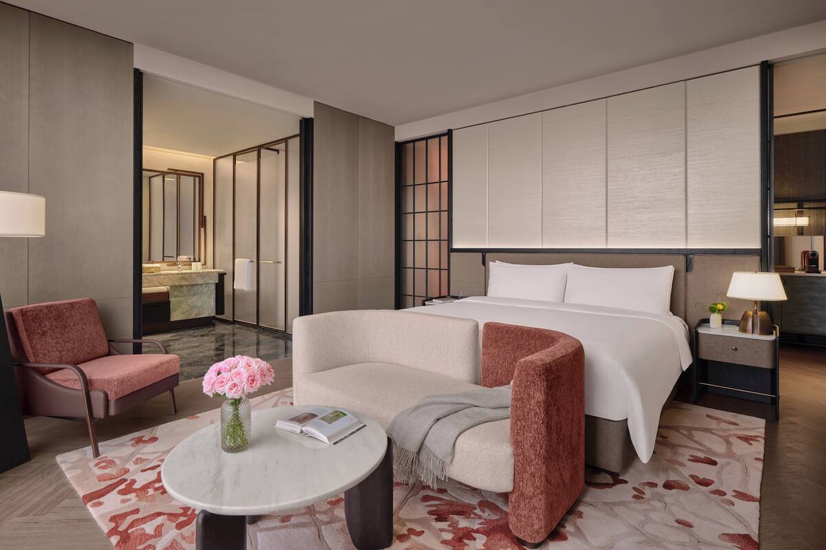 Suite (Ambassador) | Premium bedding, down comforters, Select Comfort beds