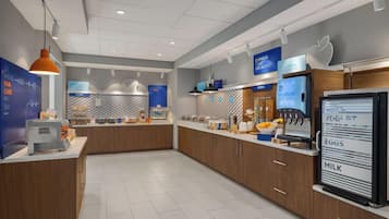 Ilmainen päivittäinen buffetaamiainen