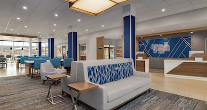 Holiday Inn Express And Suites Huntsville Northeast by IHG