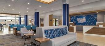 Holiday Inn Express And Suites Huntsville Northeast by IHG