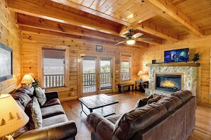 TV, fireplace