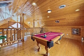 Games room - Cozy Cottage w/ Views, Hot Tub & Games (Sevierville)