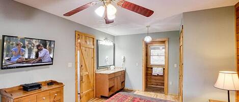 2 habitaciones, tabla de planchar con plancha y wifi gratis