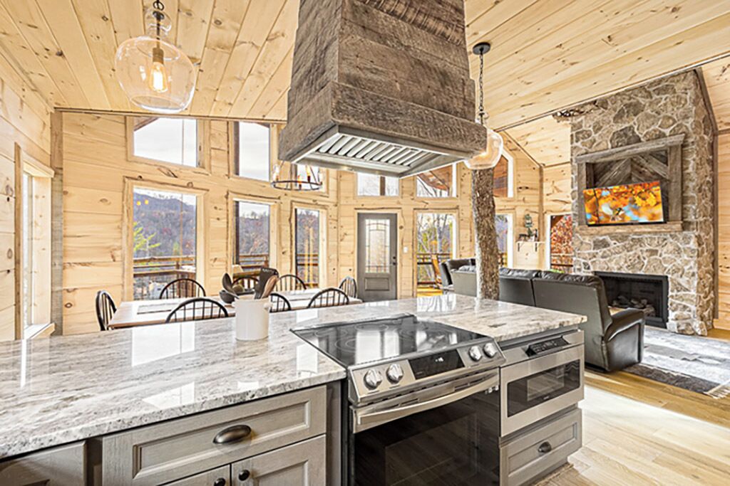 冰箱、微波炉、烤箱、炉灶