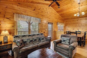 Fireplace, video games - Modern Mountain Getaway w/ Hot Tub & Arcade (Gatlinburg)