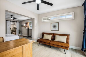 3 dormitorios, tabla de planchar con plancha, wifi y ropa de cama