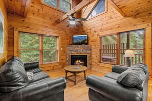 TV, fireplace, video games, table football - Spacious Mountain Cabin w/ Game Area & Hot Tub (Gatlinburg)
