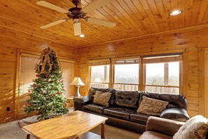 TV, fireplace, video games - Tranquil Rustic Cabin w/ Game Area & Hot Tub (Gatlinburg)