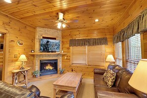 Fireplace, video games