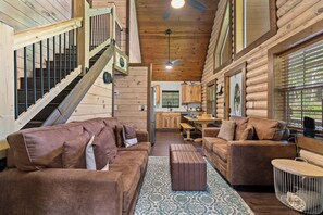 テレビ、暖炉、テレビゲーム