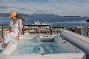 Panoramic Suite, Sea View | Terrace/patio - Noma Suites Tolo (Tolo)