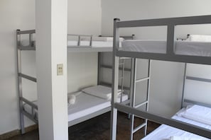 Room - Casarão Pousada (Goiânia)
