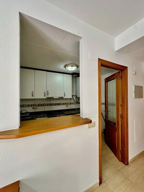 Apartemen, 2 kamar tidur, Boleh Merokok, teras | Interior