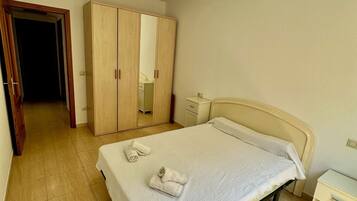 Apartemen, 2 kamar tidur, Boleh Merokok, teras | 2 kamar tidur