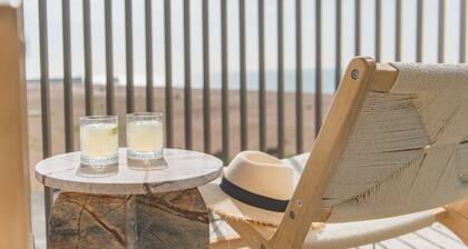 The Perch at Shoreline - a holiday let that sleeps 3 guests in 1 bedroom