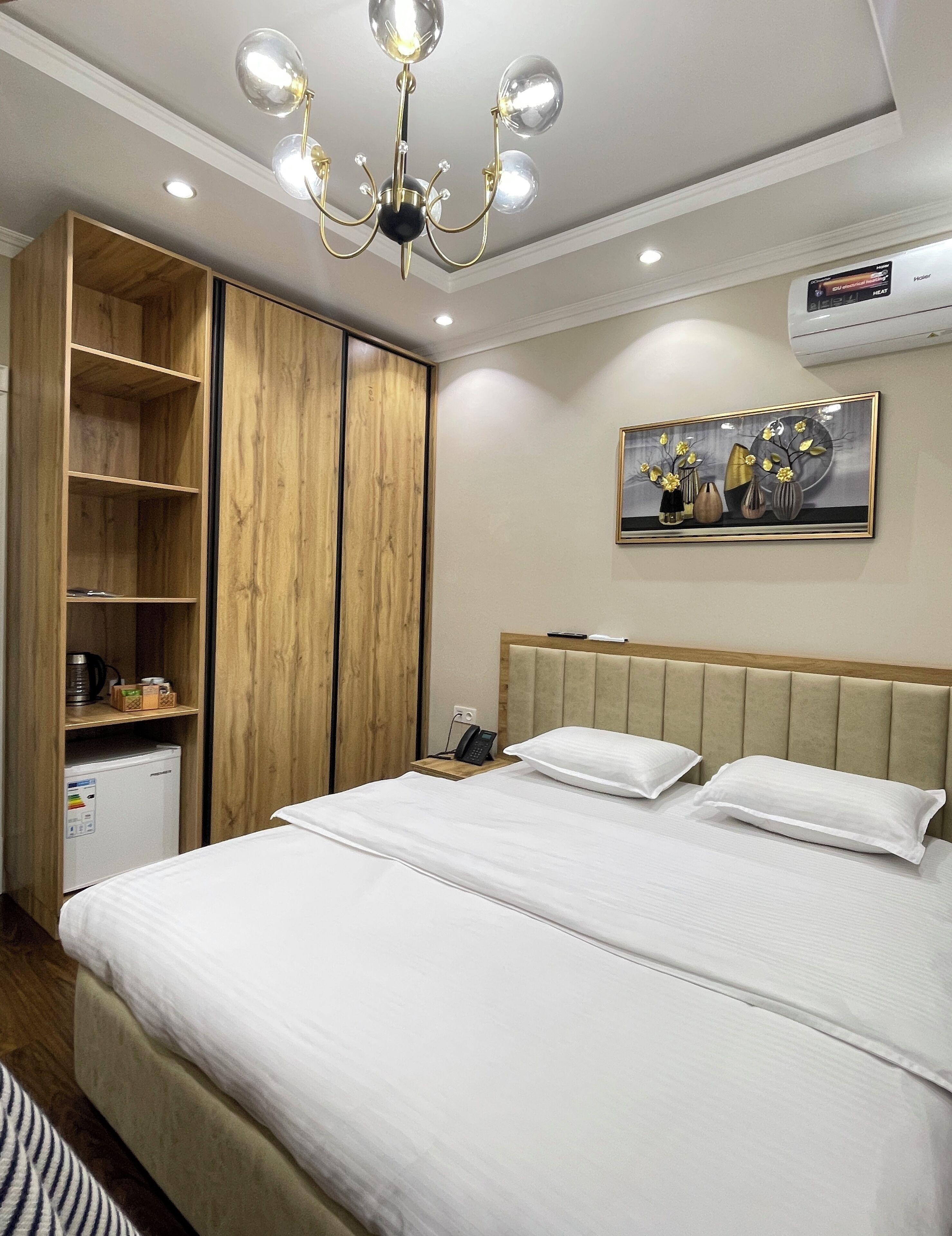 Photo - Astoria Boutique & SPA