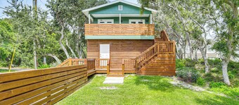 Walk to Ocean: Unit w/ Deck in Fernandina Beach!