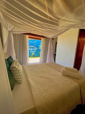 WiFi, bed sheets
