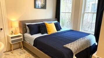 2 bedrooms, desk, iron/ironing board, travel crib