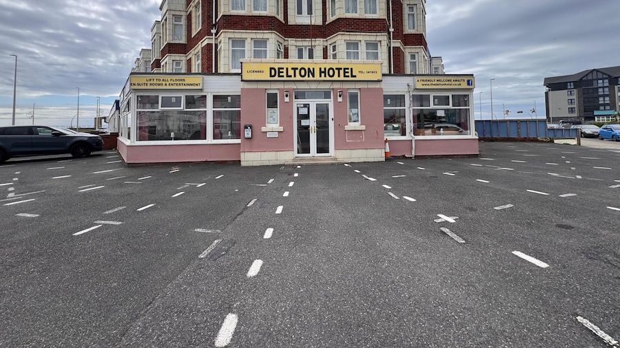 OYO Delton Hotel Blackpool Pleasure Beach