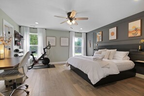 3 soverom, skrivebord, strykejern/-brett og wi-fi