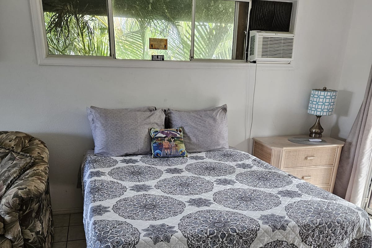 Studio, Garden View (Haiku #6) | Blackout drapes, rollaway beds, free WiFi, bed sheets