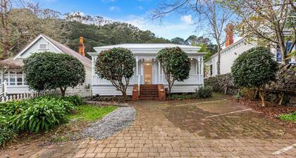 Gorgeous 4BR Mt Eden Retreat by Zodiak Stays