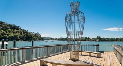 1Br With Balcony, Free Parking & Close To Ferry