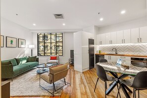 Iron/ironing board, free WiFi