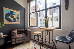 Studio | Iron/ironing board, free WiFi
