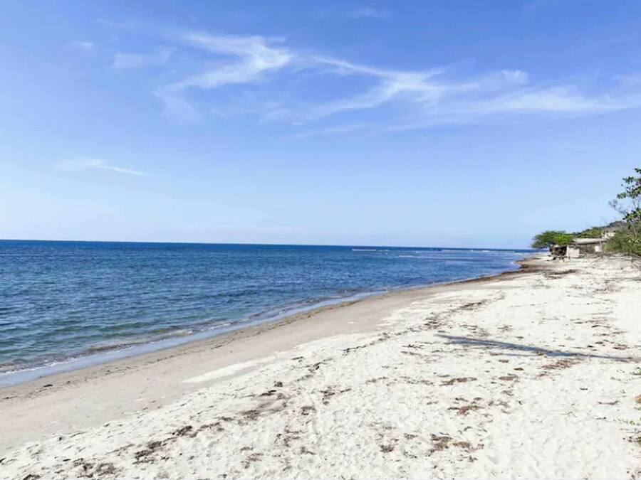 Apartment, 2 Bedrooms | Beach | Beach nearby