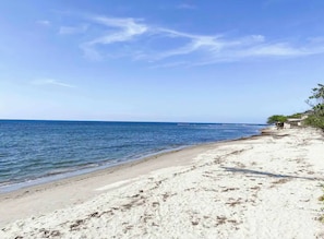 Apartamento, 2 quartos | Praia | Perto da praia
