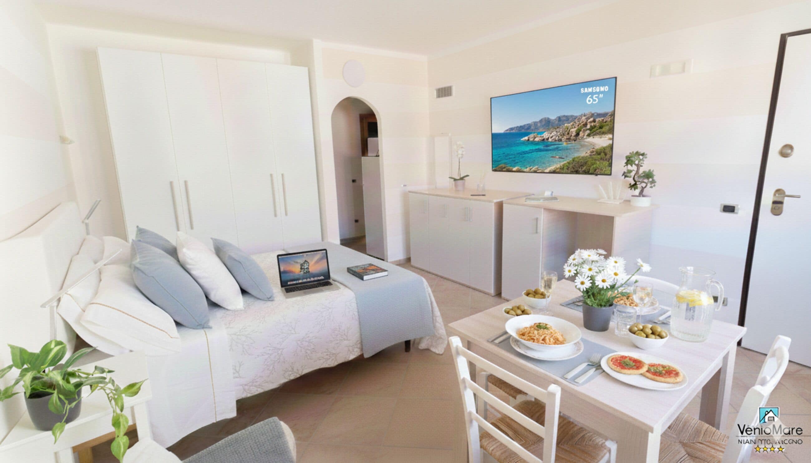 Superior Apartment, Kitchenette | In-room safe, blackout drapes, iron/ironing board, free WiFi