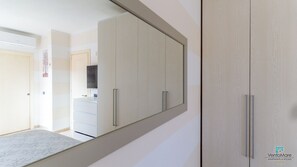 Apartamento premier, terraço, no andar executivo | Cofres nos quartos, cortinas blackout, ferros/tábuas de passar roupa