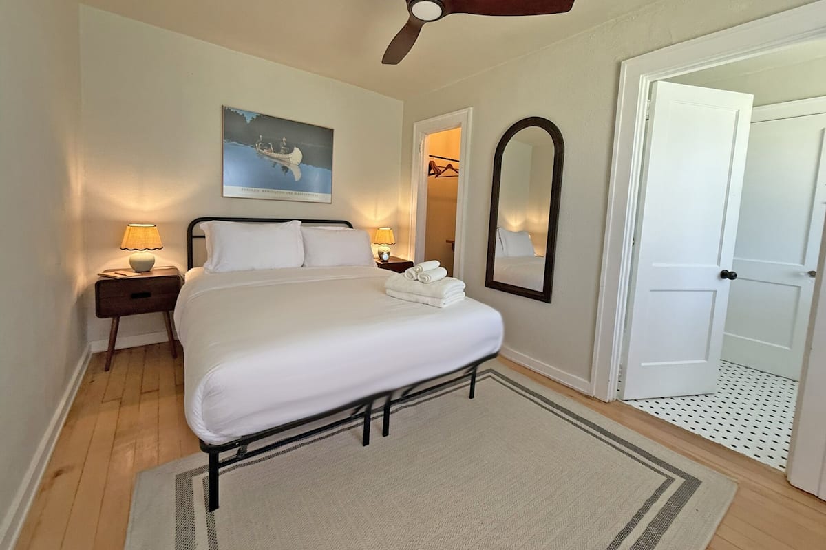 Classic Double Room, Private Bathroom, Garden View (Room 10) | WiFi (free)