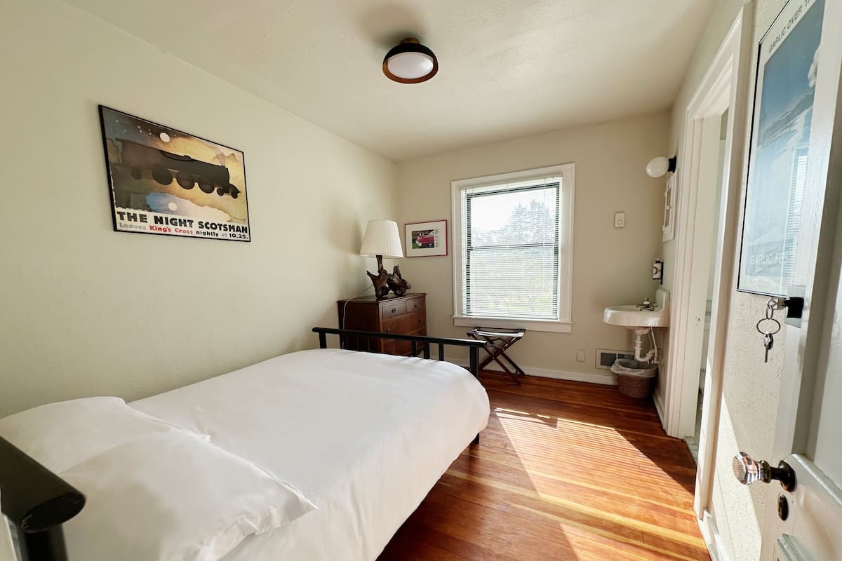 Doppelzimmer, Gemeinschaftsbad (Room 7)