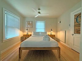 Suite, Private Bathroom (Room 2) | WiFi (free)