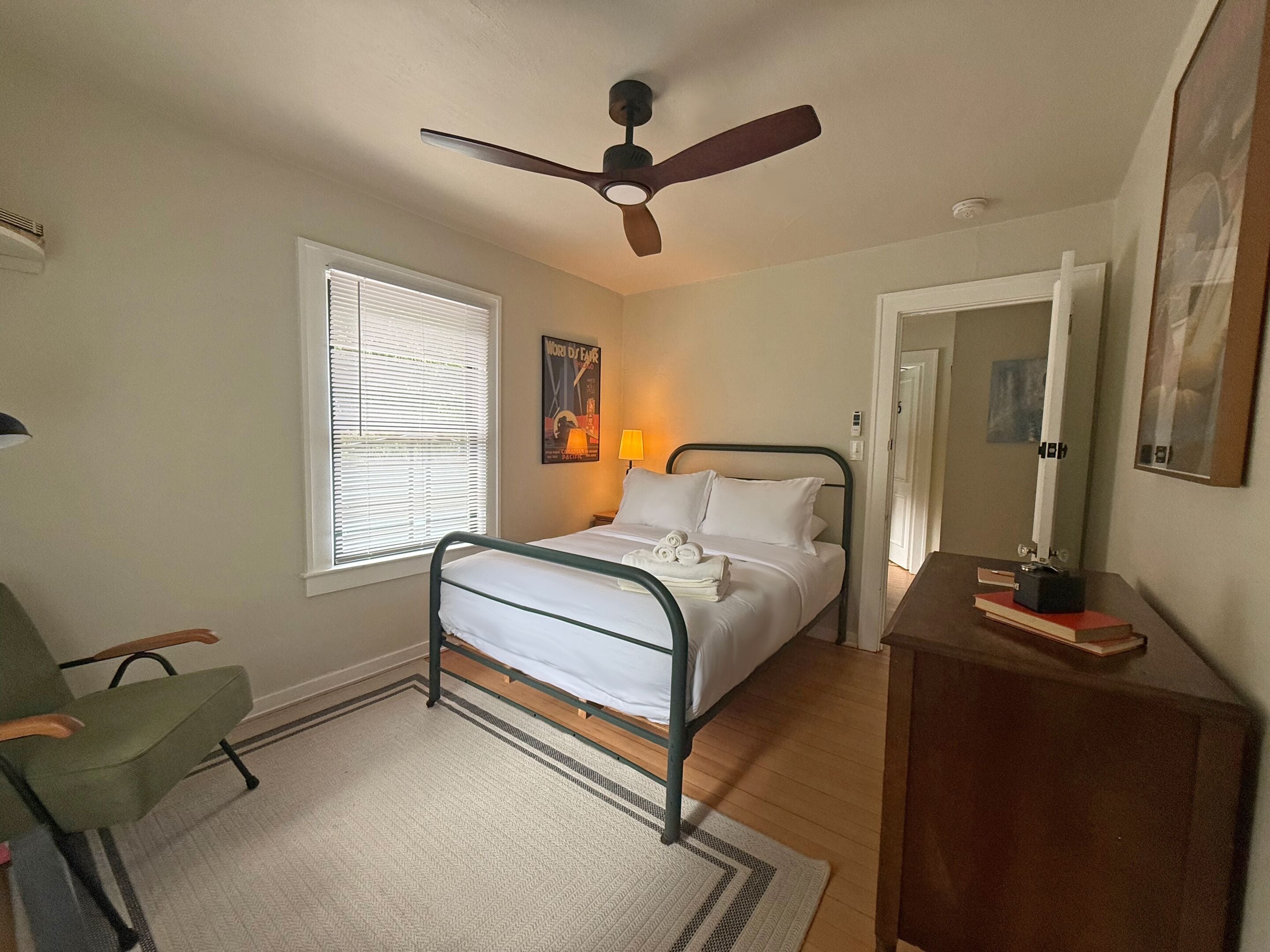 Basic Double Room, Shared Bathroom, Garden View (Room 4)