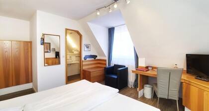 Reinhardts Garni Automobilia Hotel