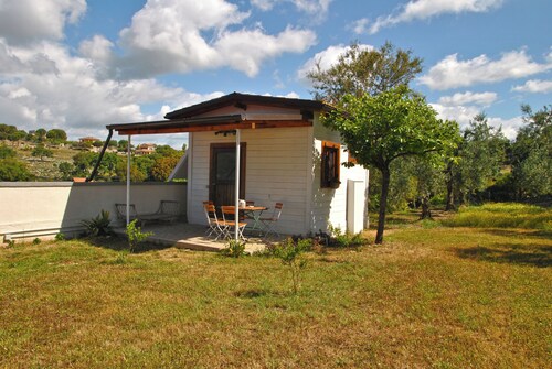 Green Retreat With Private Patio Just 7 km From Sperlonga