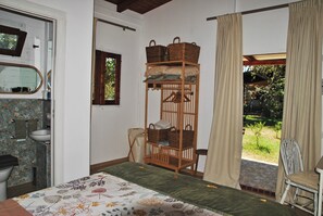 Bungalow, 1 Bedroom, Smoking, Patio | Ruang tamu