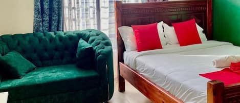 Studio, 1 chambre, terrasse, vue sur la ville | Aire de séjour