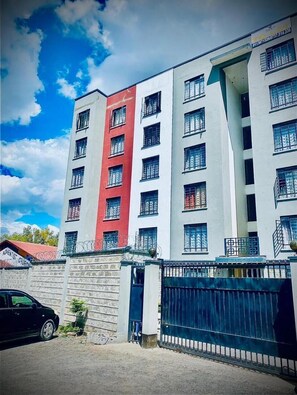 Studio, 1 Bedroom, Terrace, City View | Property entrance