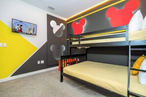 Casa geminada conforto | Quarto temático infantil